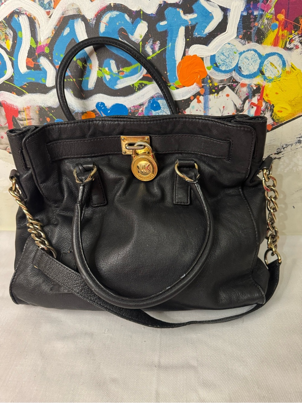 Michael Kors Hamilton Bag - Picture 7 of 13